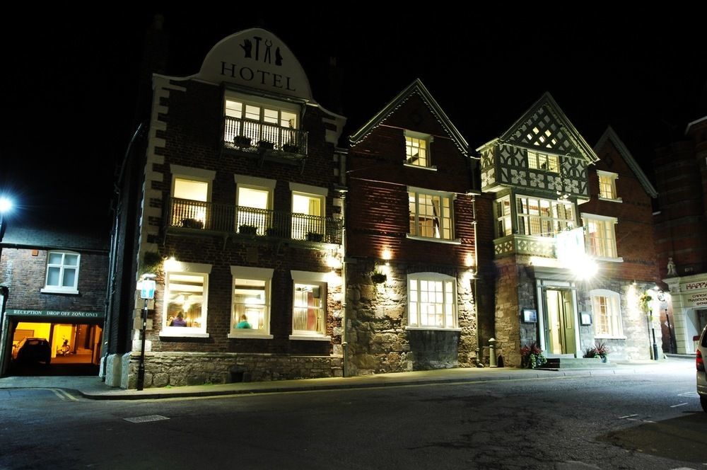 Guildhall Tavern Hotel & Restaurant Denbigh Exterior photo